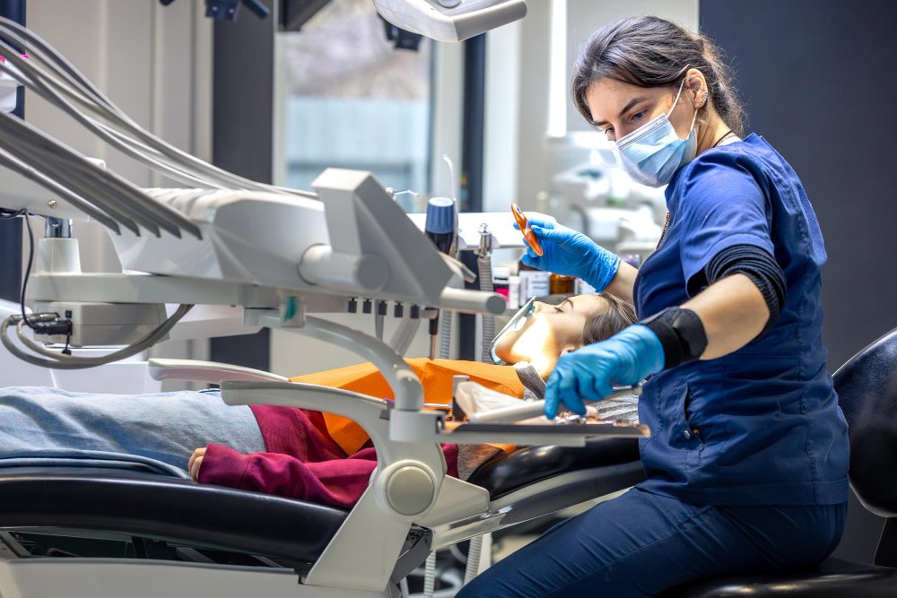 Dental Care in Vira